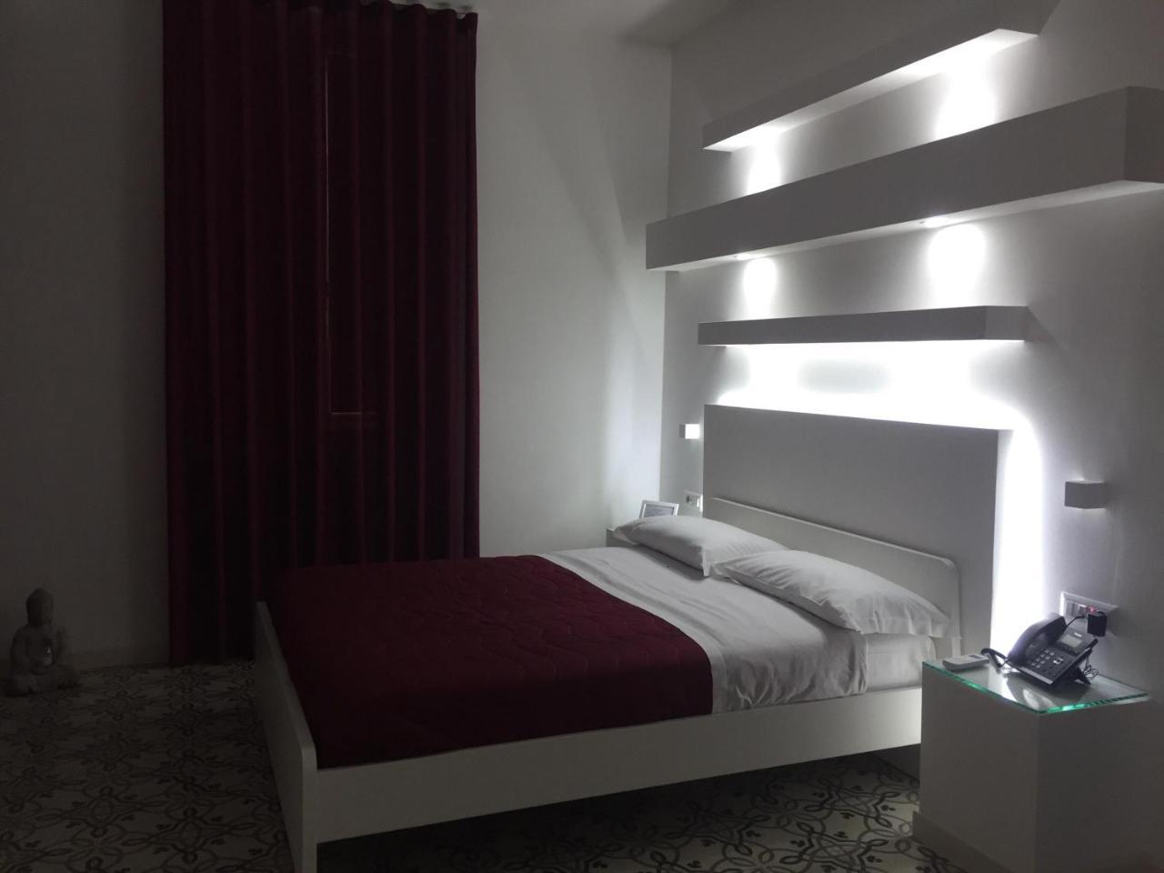 Villa Adelaide Suite & Room Torre A Mare Bagian luar foto